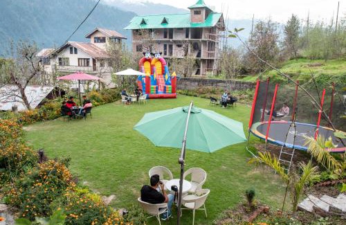 Manali Hotel | Hotel Smugglers Mountain View - central heated & air Cooled #Free Pick from Volvo Bus Stand