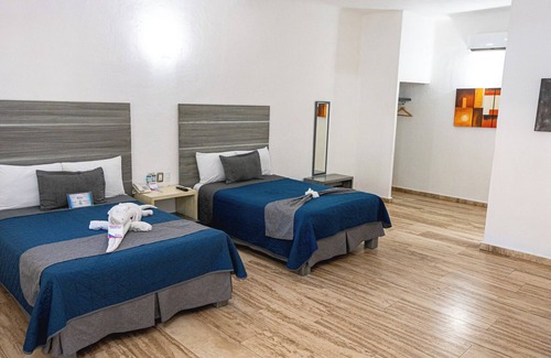 Las Jarretaderas Hotel | Hotel Splash Inn Nuevo Vallarta