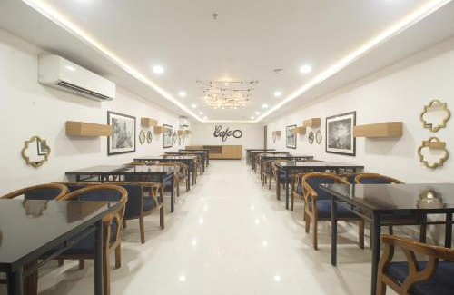 Hyderabad Hotel | Hotel SSR GRAND