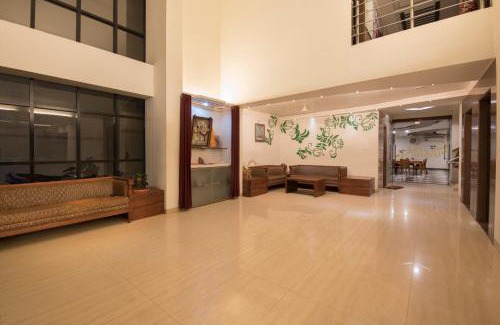 Nathdwara Hotel | Hotel Vaikunth By Adamo
