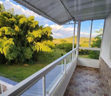 Sevilla Hotel | Hotel Valle del Café - Habitación 11 para Grupos de 4 Personas