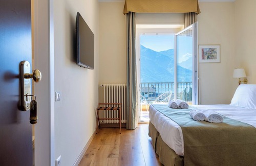 Azzano Hotel | Hotel Villa Edy