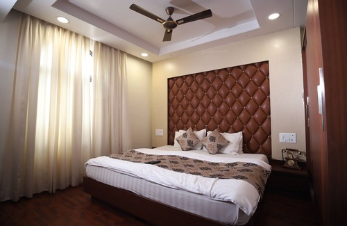Barnala Hotel | Hotel Visit