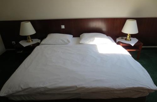 Illmitz Hotel | Hotel Zur Post
