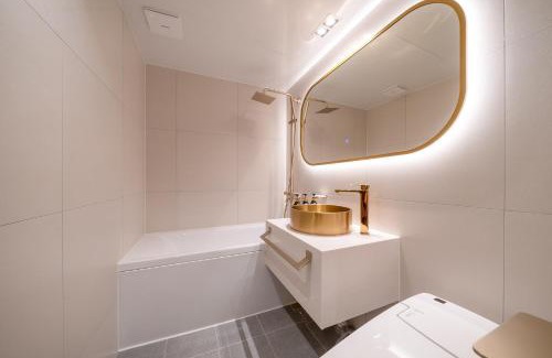 Yeongtong-gu Hotel | HotelInsta Main Branch