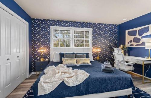 Hendersonville House | HotTub, FirePit, Pets, Pool Table, Outdoor Dining