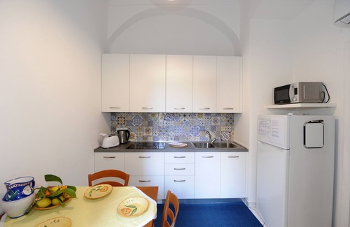 Amalfi House | House 2 steps from the sea