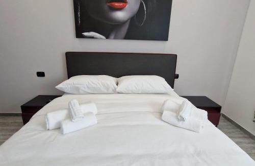 Collecchio House | House 21 Residence Room