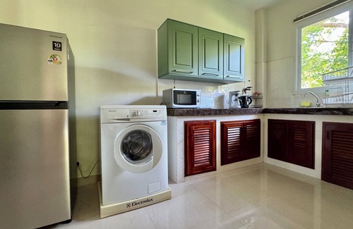 Thai Mueang Villa | House and pool facing the ocean, golf 2 km away, breakfast and cleaning included