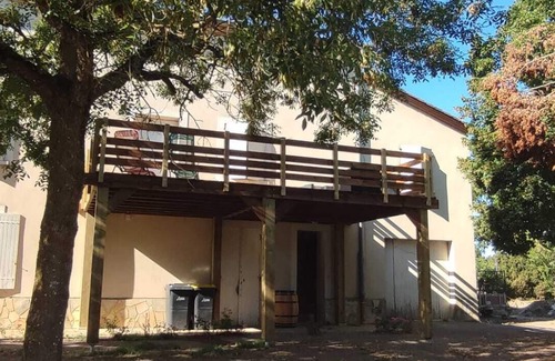 Boe House | House by the lake close to Agen Exhibition Center and shops