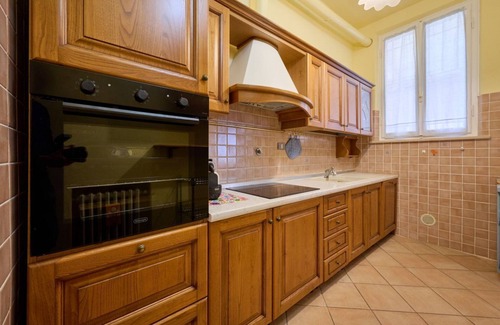 San Vincenzo House | HOUSE CIPRESSO cottage with garden