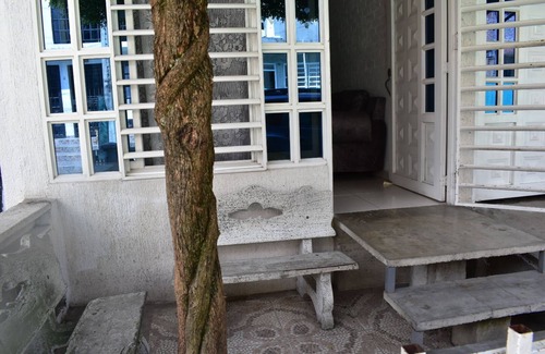 Ginebra House | House