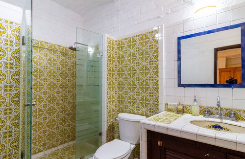 San Antonio Tlayacapan Cottage | House for 16 people in Ajijic