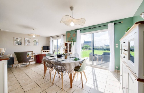 Plouguerneau Ski Chalet | House for 6 with garden 500 m from the beach