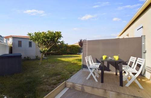 Saint-Hilaire-de-Riez Ski Chalet | House for 4 between beaches and salt marshes