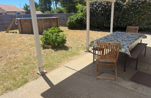 Soulac-sur-Mer House | House for rent 5 minutes by bike from downtown and the beach