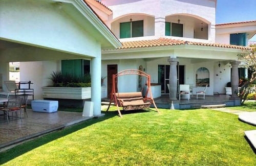 Lomas de Cocoyoc House | House from Saturday to Sunday with heated pool