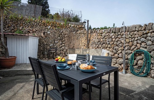 Bunyola House | House in beautiful village in the Sierra de Tramuntana (10 min. from Palma)