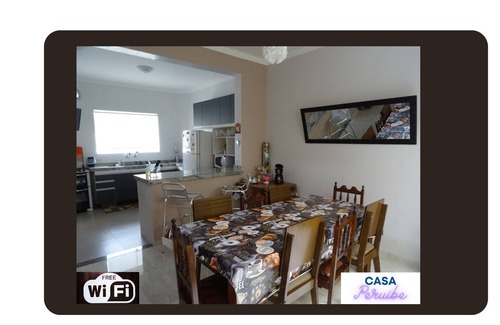 Parque Oasis House | House in Peruíbe, with swimming pool and hydro - 5 min from the beach.