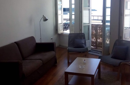 Foz do Douro House | house in Porto with views of sea and river.
