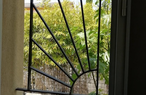 Sauveterre House | House in Provence with swimming pool 10Km from Avignon: Ideal for families, sun and relaxation