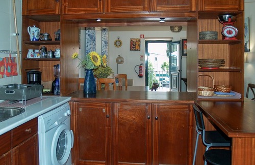 Sintra House | House in quiet area of ​housing. But close to the center.