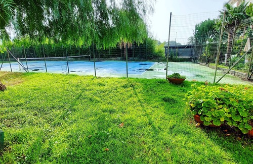 Calatabiano Apartment | House in residence with swimming pool, tennis court and playground near Taormina