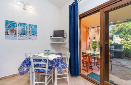 Murta Maria House | House in residence with swimming pool 2 km from the sea