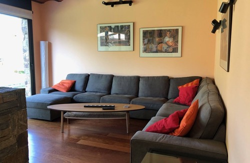 Vilallobent House | House in the center of town, ideal for 2 families