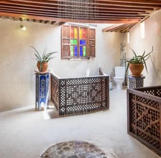 Dar Tazi Villa | House in the old Medina of Fez
