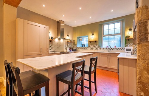 Tideswell Cottage | House in Tideswell near Peak District Trails