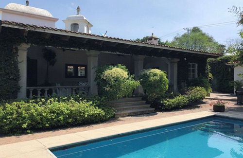 Cuernavaca House | House "La Bonita".