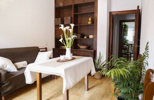 Arcos de la Frontera Condo | House Las Nieves I. Quiet Apartment, Central and Luminous with Terrace