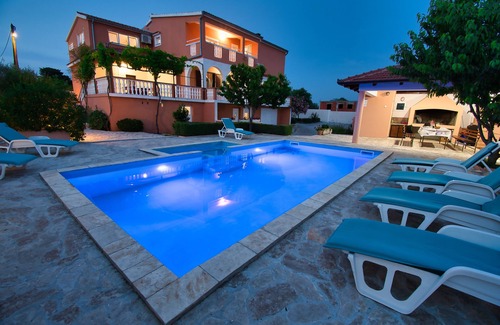 Visocane Villa | House Matea with POOL for 14 person!