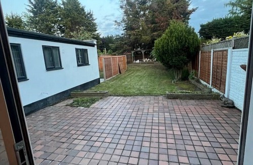 Middle Park and Sutcliffe House | House near o2 Greenwich Canary Wharf