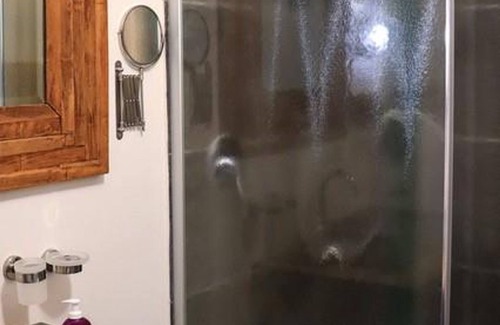 Brohl-Lutzing Apartment | House of Gemstones - Holiday apartment downstairs