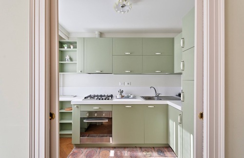 Dorsoduro Apartment | House of Guardians - Bright Apartment for 6 with Wonderful Terrace