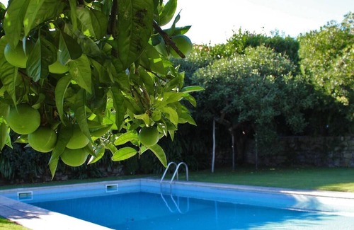 Santo Tirso Cottage | House of the three boys