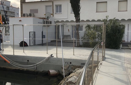 Santa Margarida House | House on port with garden-Mooring possible-Santa Margarida Rosas