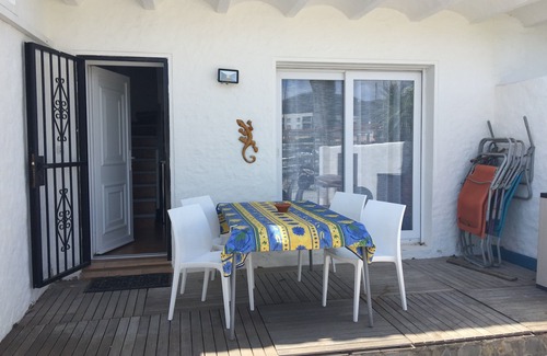 Santa Margarida House | House on port with garden-Mooring possible-Santa Margarida Rosas