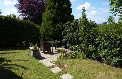 Oberbohringen Apartment | House on the golf course - beautiful 3 room attic apartment and feel-good climate