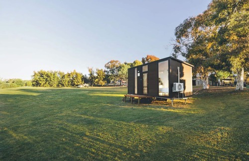 Table Top House | House On The Oval by Tiny Away