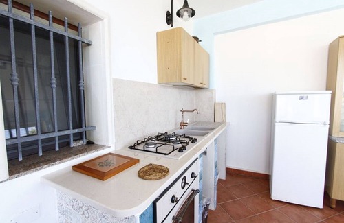 Torre Vado House | House quiet, sunny with wide views of the sea.
