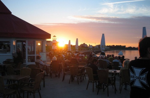 Doese Apartment | House Sonnensegler apartment "LEE" with charm up to 4 persons