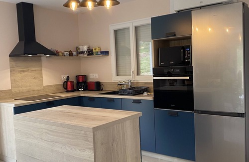 Seigy House | House-Superior-Ensuite-Courtyard view