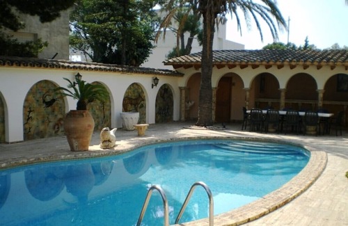 Llanca Villa | House to rent witha private pool 10 persons, sea view