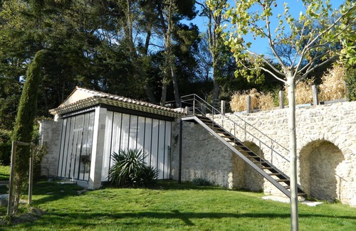 Forcalquier House | House with exceptional views, large wooden terraces and gardens
