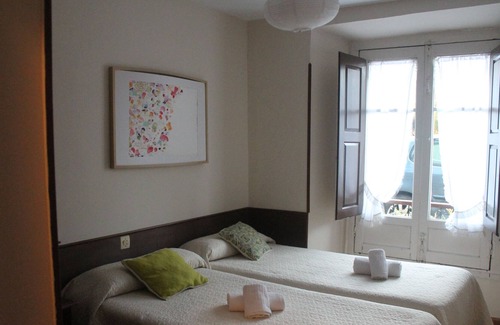 Cangas de Onis House | House with garden, central and quiet, in Cangas de Onís