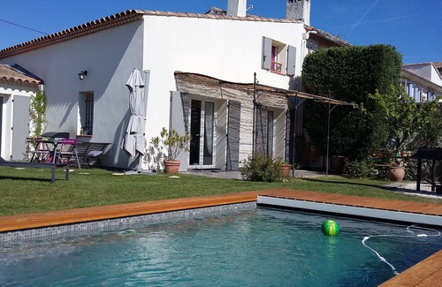 Cabries House | House with Garden and swimming pool located 10 minutes from Aix en Provence