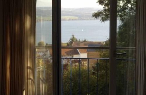 Lugnorre House | House with garden